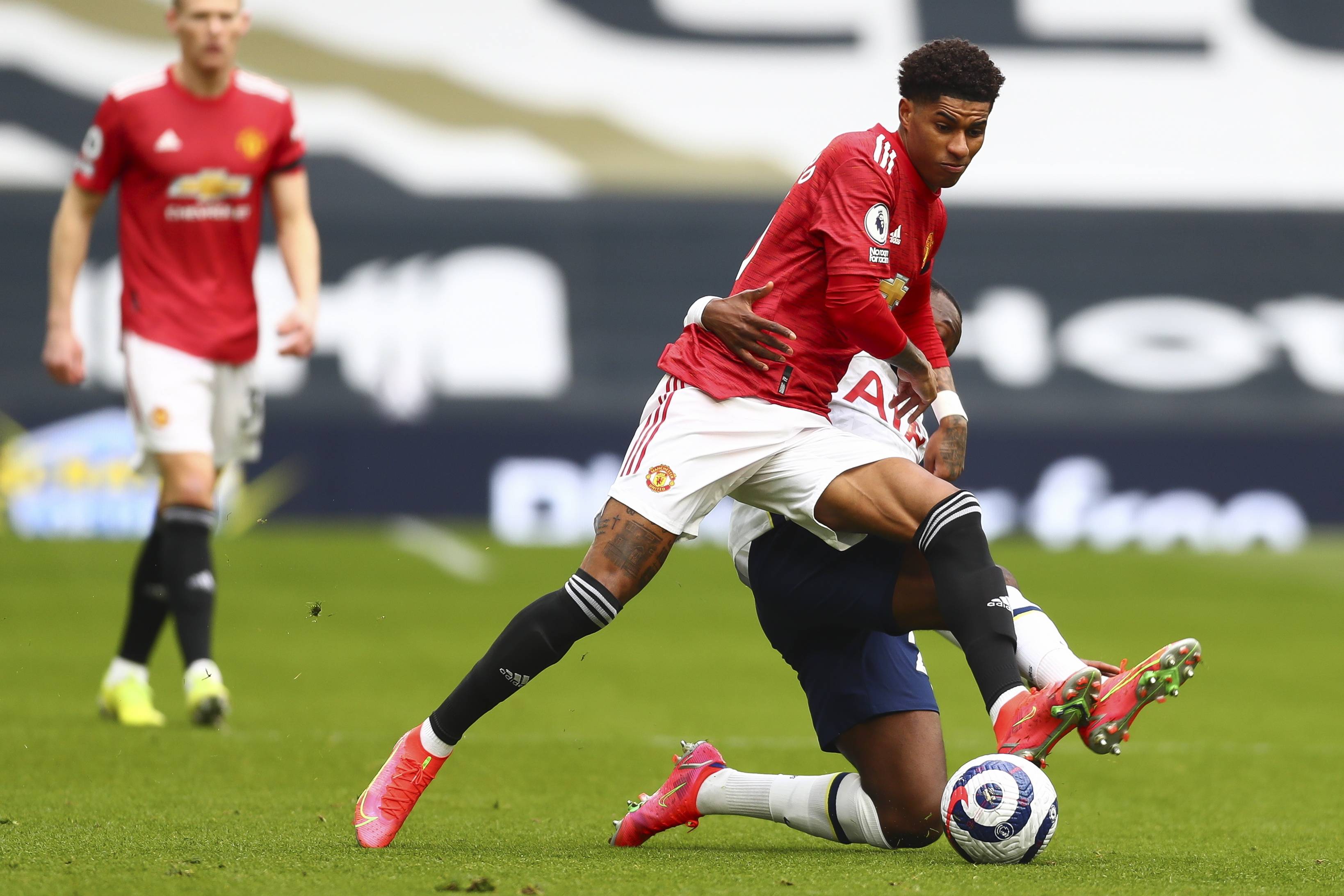 样忠诚的球 样忠诚的球