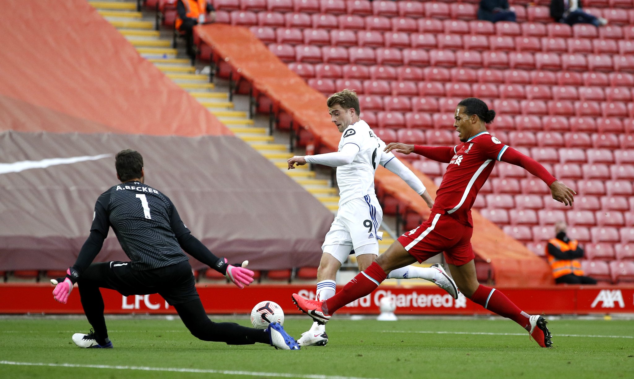 他的敏锐意 他的敏锐意